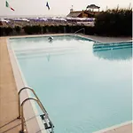 Hotell Merano 3*