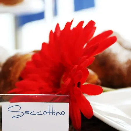 Отель Merano 3*